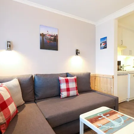 아파트 Rochts 16 *