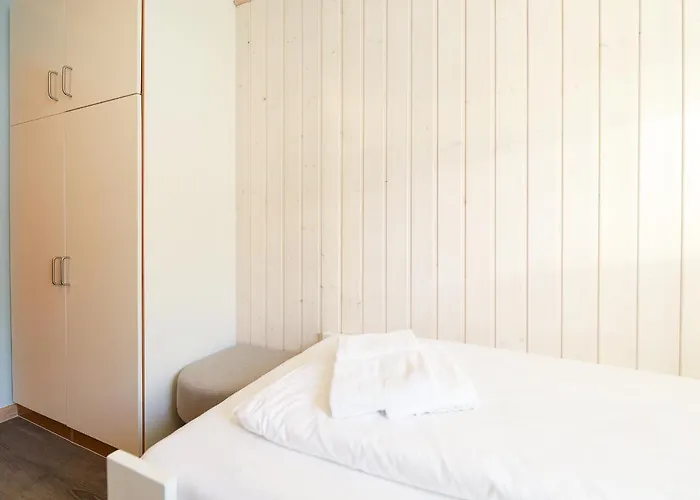 Appartement Rochts 16